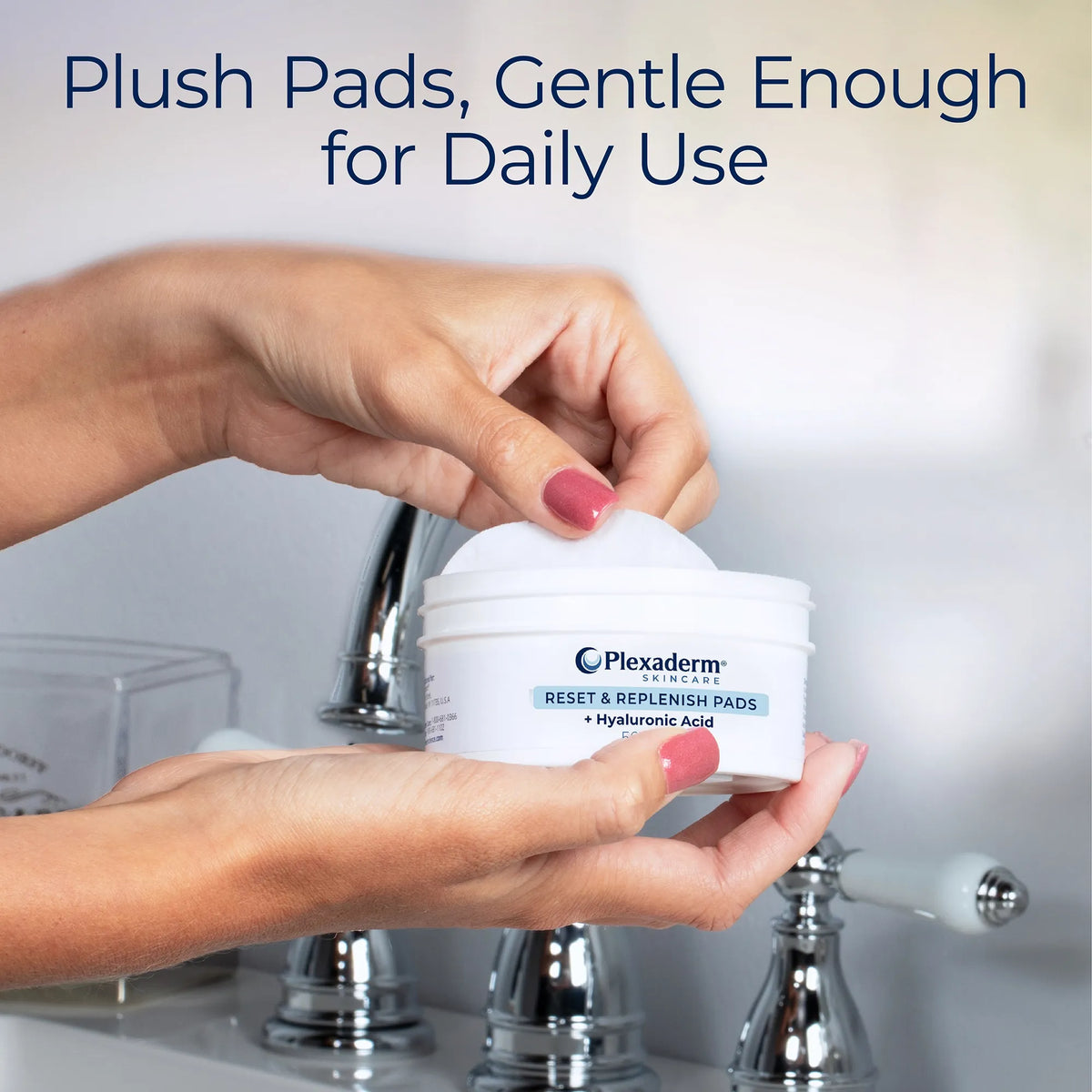 Plexaderm Reset and Replenish Pads with Hyaluronic Acid - remove Dirt, Oil & Makeup and Hydrate Skin